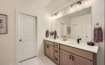 8103 Sawyer Dr - Web Quality - 017 - 23 2nd Floor Primary Bathroom